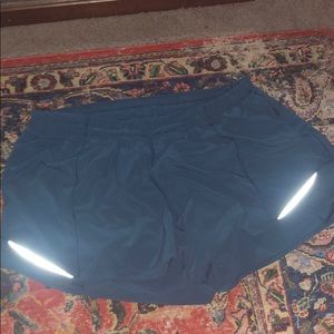 teal lululemon hotty hot shorts